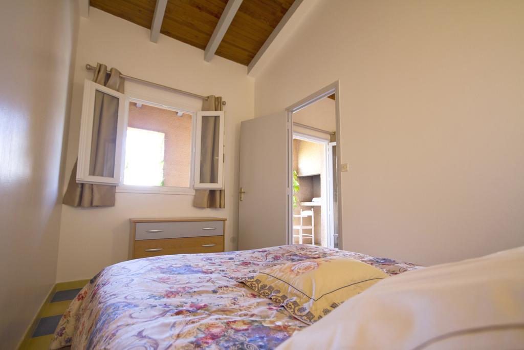 Residence Colombara Cargese Room photo
